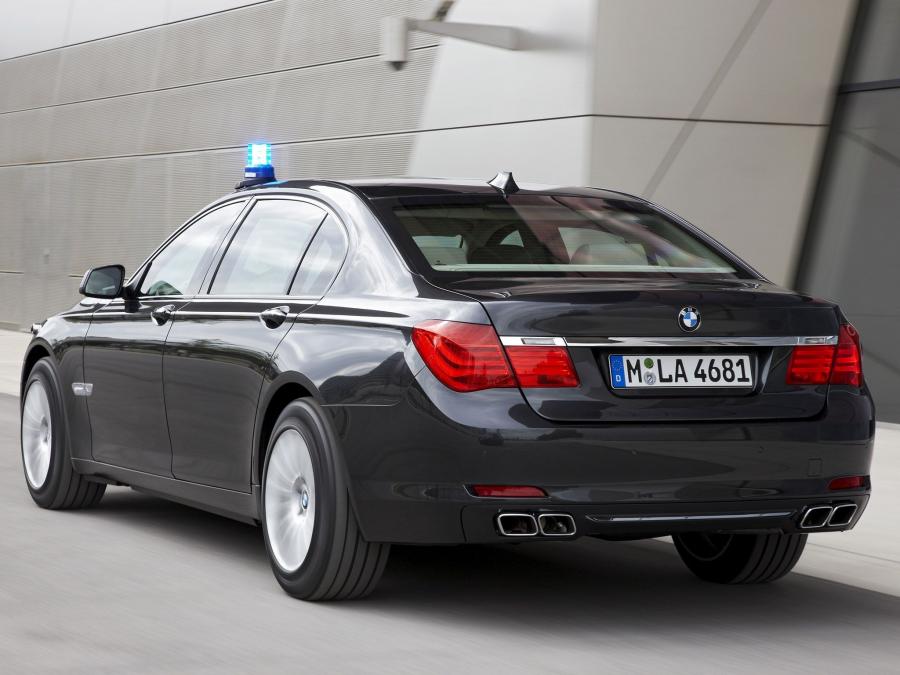  BMW 760Li Security 2009 года  (фото 2 из 16)